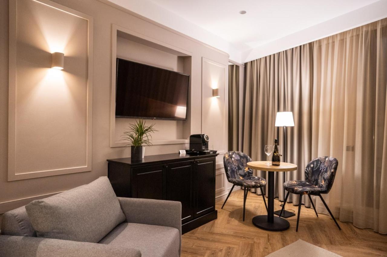 Alnis Boutique Villa Constanţa Exteriör bild